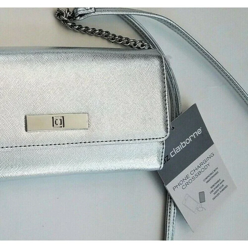 New Liz Claiborne Textured Silver‎ Phone Charging Crossbody Bag Purse 8